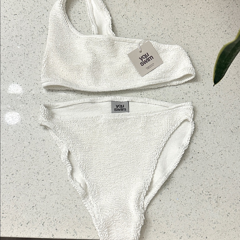 NWT Two-Piece Una Standard Waist